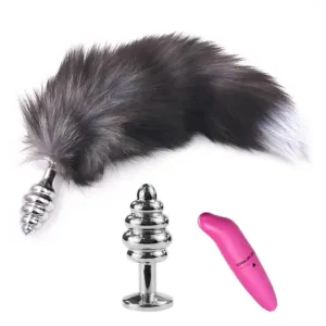 15 Dark Fox Tail with Ribbed-type Princess Plug and Extra Vibrator