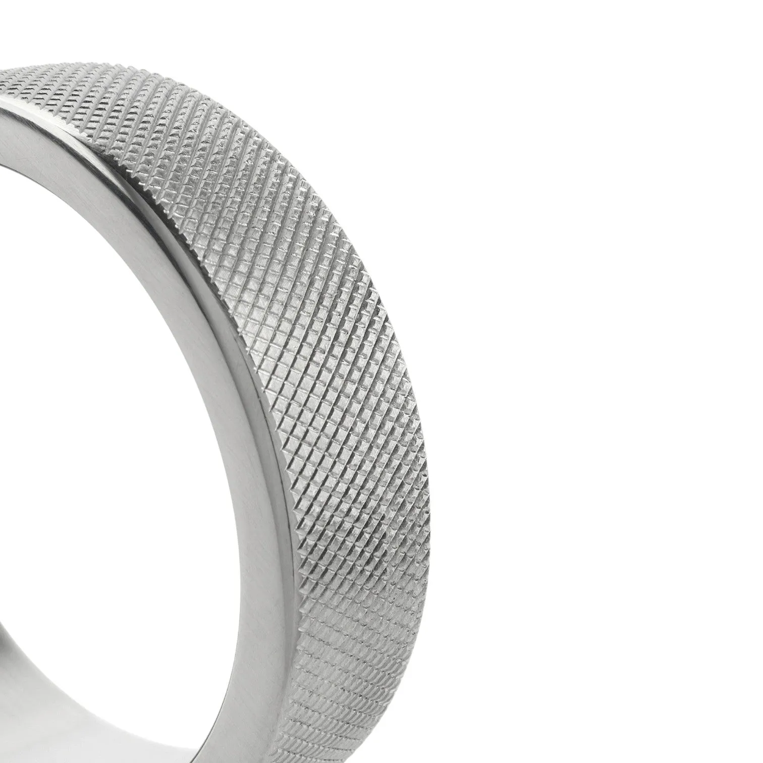 Inel pentru penis MR. STEEL CrissCross C-Ring. cu design geometric. din oțel inoxidabil. diametru 5 cm (mediu). argintiu